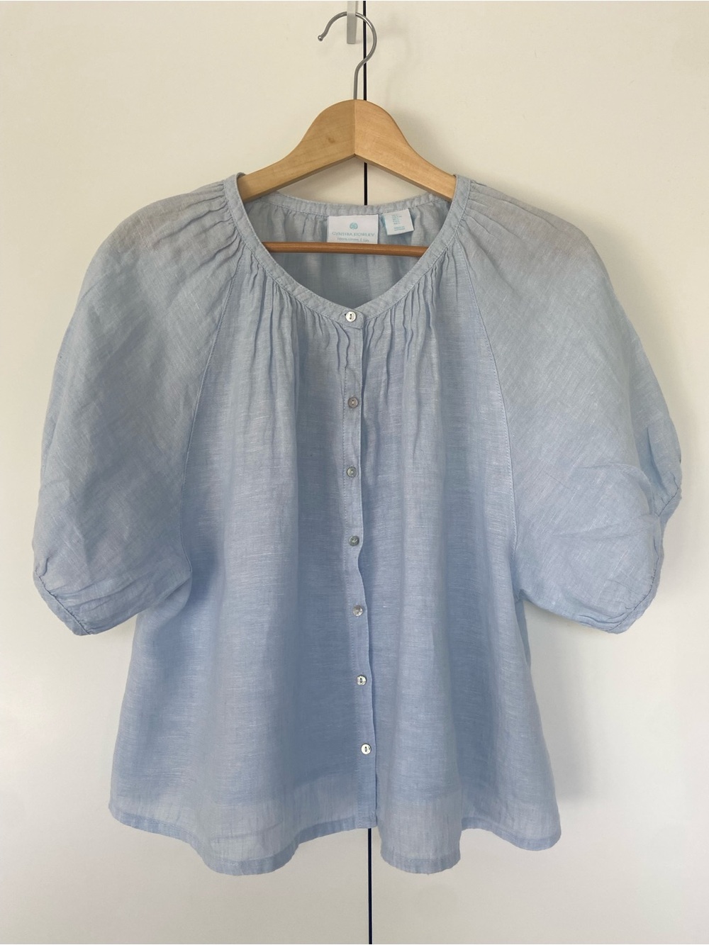 CYNTHIA ROWLEY 100% Linen Gathered Short Sleeve Button Up Top Large Pale Blue